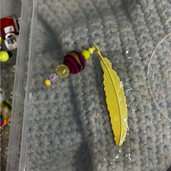 Colorful Metal Feather and Bead Bookmarks, Hand Crafted - Picture 2 of 9
